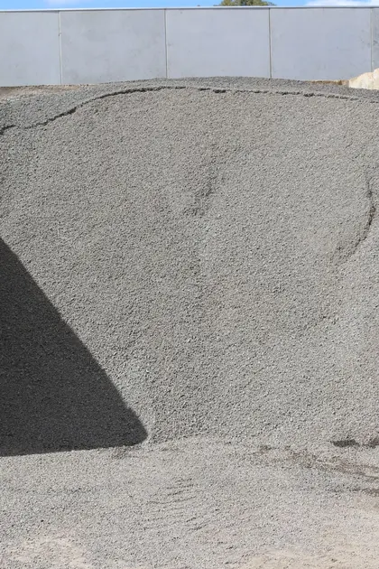 7mm aggregate in a bulk bay at the Mercuri Bundoora yard